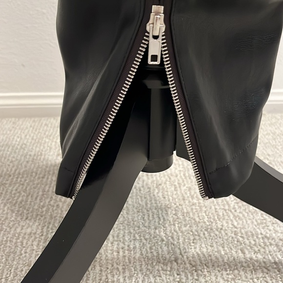 AVEC LES FILLES vegan leather pants - Picture 6 of 8